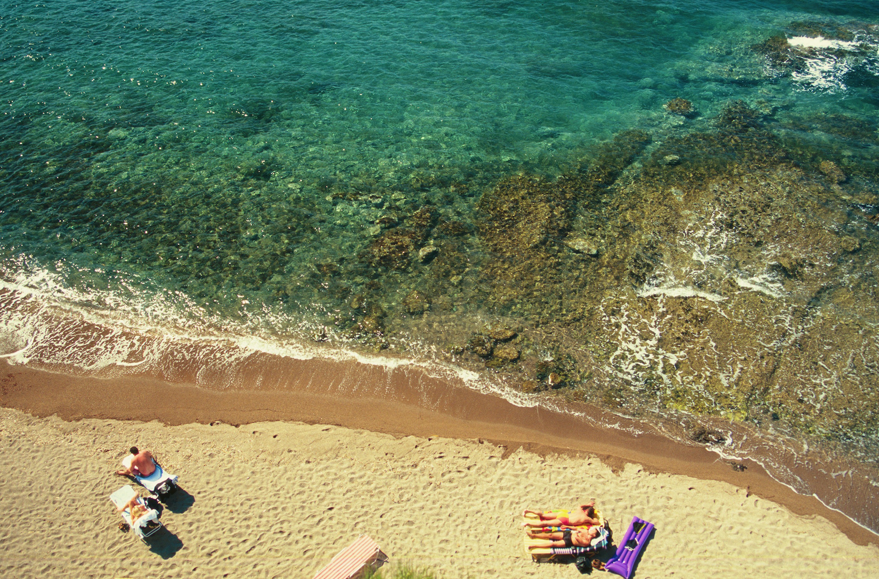 Küste mit türkisem Wasser in Griechenland